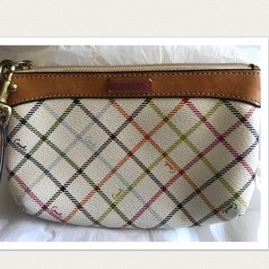 Coach Tattersall Wristlet 💯 Authentic